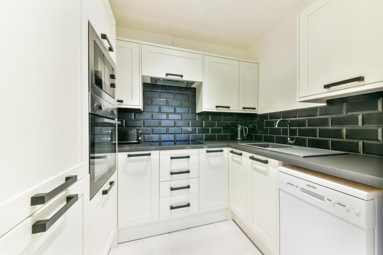 Amazing 2 Bed Apartment Clapham North London Exteriör bild